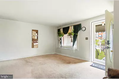 639 Lucia Avenue, Baltimore, MD 21229 - Photo 2