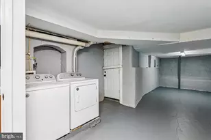 1517 E Lanvale St, Baltimore, MD 21213 - Photo 30