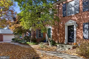 215 Hill St, Baltimore, MD 21230 - Photo 2