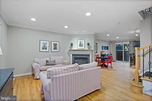 215 Hill St, Baltimore, MD 21230 - Photo 6