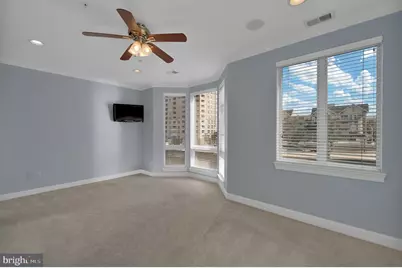 915 Valencia Court #117, Baltimore, MD 21230 - Photo 16