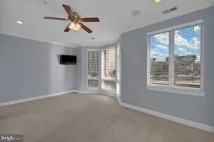 915 Valencia Ct, Baltimore, MD 21230 - Photo 16