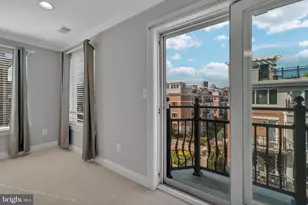 915 Valencia Ct, Baltimore, MD 21230 - Photo 32