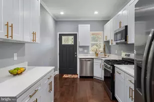 1513 N Wolfe St, Baltimore, MD 21213 - Photo 8