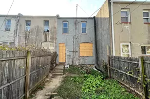 2534 W Franklin St, Baltimore, MD 21223 - Photo 2