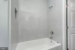 1636 N Ashburton St, Baltimore, MD 21216 - Photo 14