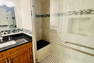 3902 Hadley Square W, Baltimore, MD 21218 - Photo 32