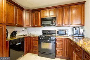 7121 Park Heights Ave, Baltimore, MD 21215 - Photo 12