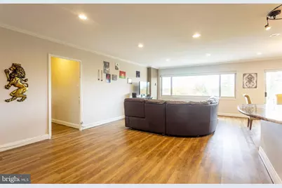 7121 Park Heights Avenue #501, Baltimore, MD 21215 - Photo 6