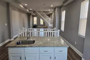 1635 N Rosedale St, Baltimore, MD 21216 - Photo 4