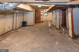 4905 Liberty Heights Ave, Baltimore, MD 21207 - Photo 46