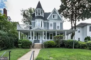 5017 Roland Ave, Baltimore, MD 21210 - Photo 1