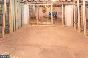 3900 5th St, Baltimore, MD 21225 - Photo 12