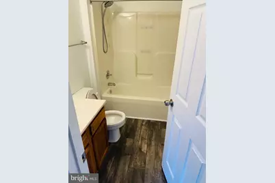 638 Villager, Baltimore City, MD 21222 - Photo 18