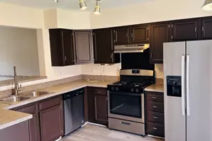 638 Villager, Baltimore City, MD 21222 - Photo 8