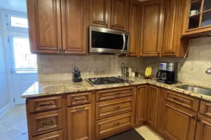 825 S Bouldin St, Baltimore, MD 21224 - Photo 10