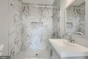 921 N Patterson Park Ave, Baltimore, MD 21205 - Photo 18