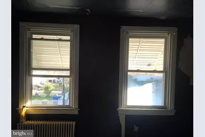 3302 W Franklin Street, Baltimore, MD 21229 - Photo 10