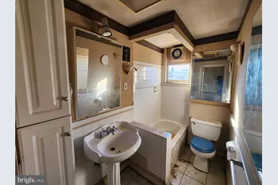 3701 Elm Avenue, Baltimore, MD 21211 - Photo 16