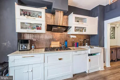 910 N Montford Avenue, Baltimore, MD 21205 - Photo 14