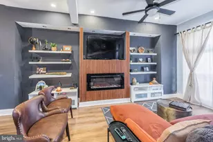 910 N Montford Ave, Baltimore, MD 21205 - Photo 6