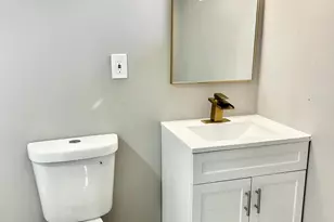 1402 Woodbourne Ave, Baltimore, MD 21239 - Photo 24