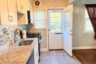 6018 Belle Vista Ave, Baltimore, MD 21206 - Photo 8