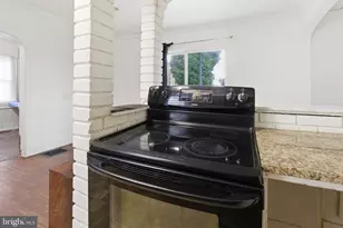 6408 Eastbourne Ave, Baltimore, MD 21224 - Photo 12