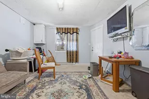 3928 8th St, Baltimore, MD 21225 - Photo 2