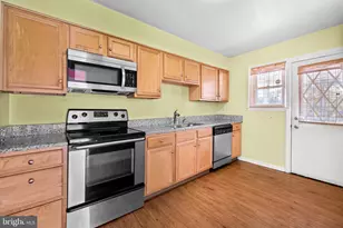 1027 Evesham Ave, Baltimore, MD 21212 - Photo 10