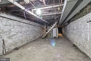 1706 N Bentalou St, Baltimore, MD 21216 - Photo 14