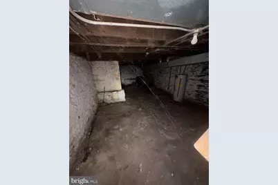 2040 Walbrook Avenue, Baltimore, MD 21217 - Photo 16