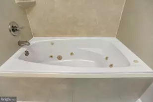 630 S Ellwood Ave, Baltimore, MD 21224 - Photo 22