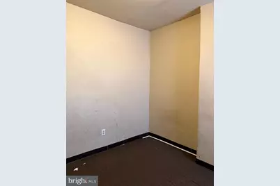 816 North Avenue E, Baltimore, MD 21202 - Photo 12