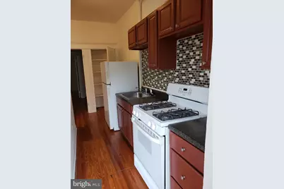 303 E 33rd Street, Baltimore, MD 21218 - Photo 6