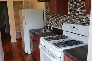 303 E 33rd St, Baltimore, MD 21218 - Photo 6