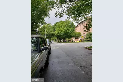 303 E 33rd Street, Baltimore, MD 21218 - Photo 14