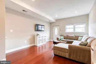 542 S Lehigh St, Baltimore, MD 21224 - Photo 8