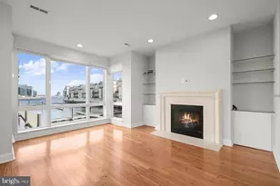 901 Valencia Ct, Baltimore, MD 21230 - Photo 22
