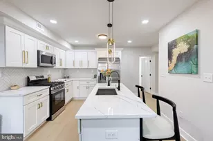 3721 Manchester Ave, Baltimore, MD 21215 - Photo 12