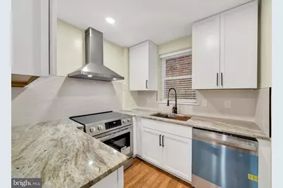 15 E Branch Lane #22, Baltimore, MD 21201 - Photo 10