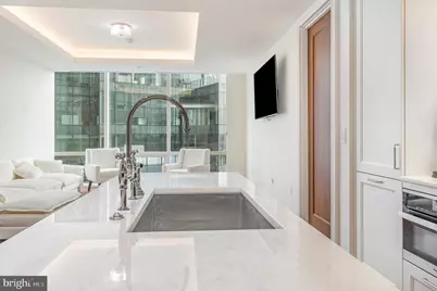 300 International Drive #2106, Baltimore, MD 21202 - Photo 8