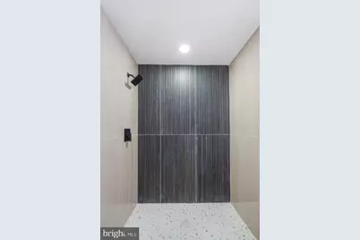 2424 E Biddle Street, Baltimore, MD 21213 - Photo 22