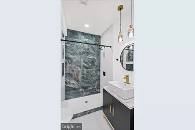 725 E 20th Street, Baltimore, MD 21218 - Photo 22