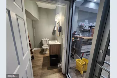 2124 Greenmount Avenue, Baltimore, MD 21218 - Photo 2