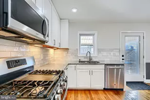 1431 Medfield Ave, Baltimore, MD 21211 - Photo 12