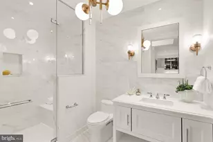 300 International Drive, Baltimore, MD 21202 - Photo 16