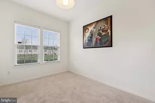 5303 Wyndholme Cir, Baltimore, MD 21229 - Photo 20