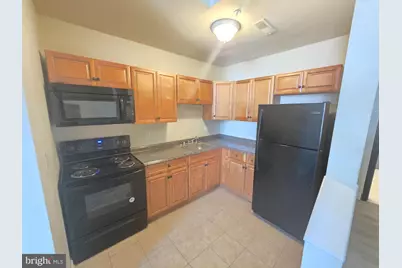 317 North Avenue E #112, Baltimore, MD 21218 - Photo 6