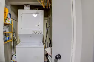 7111 Park Heights Ave, Baltimore, MD 21215 - Photo 10